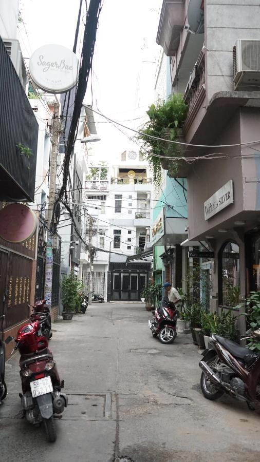Ở trọ Maiam *