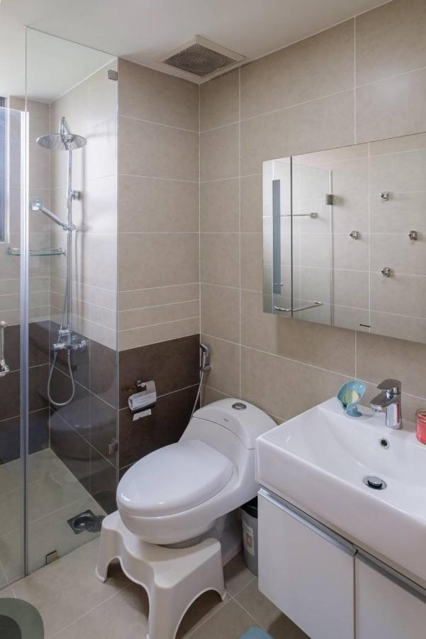 Apartment Chill In Sg Premium 3br Gym Pool View