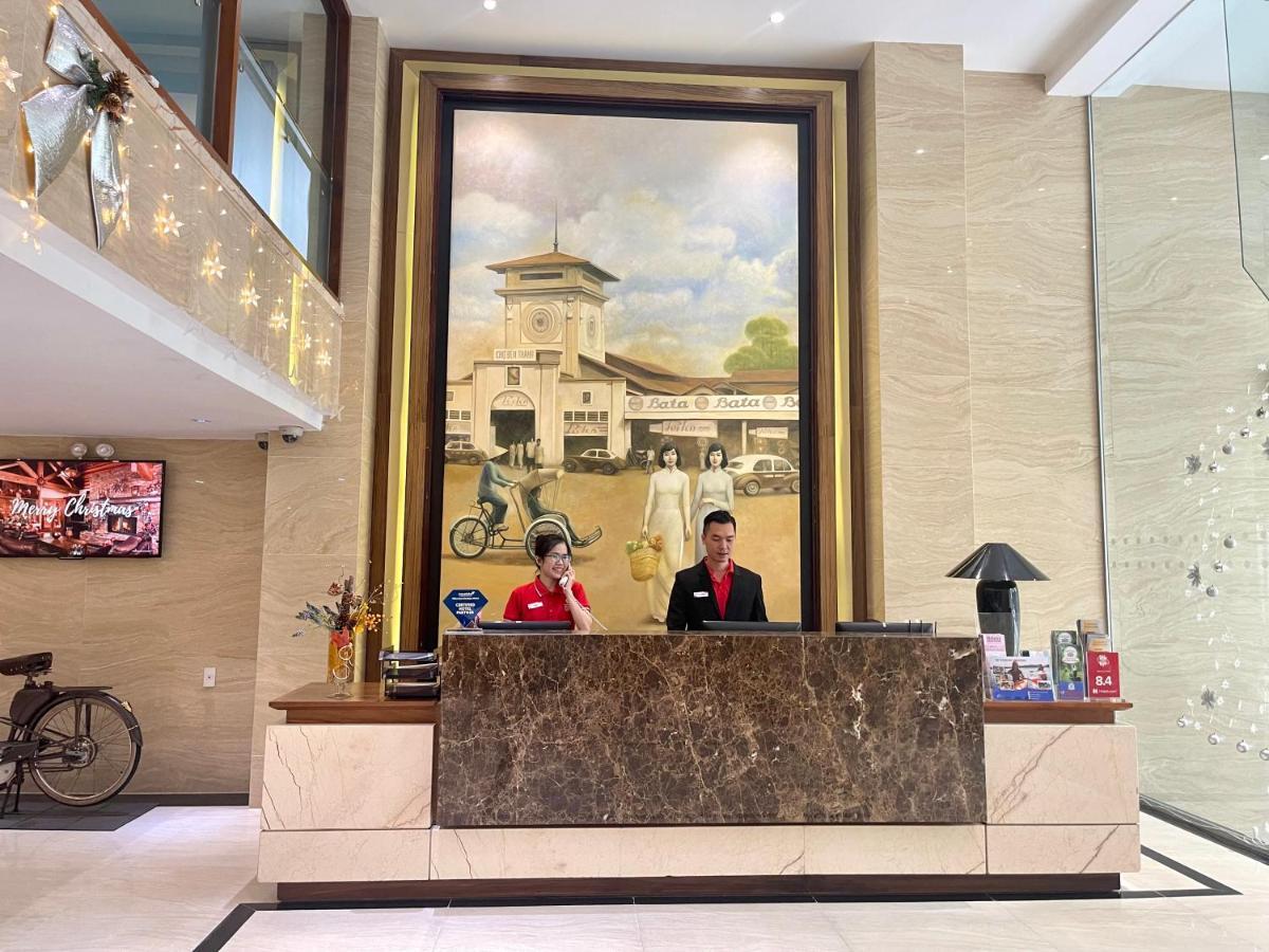 Ramada Encore By Wyndham Saigon D1 - Formerly M Boutique Saigon Hotel 4*