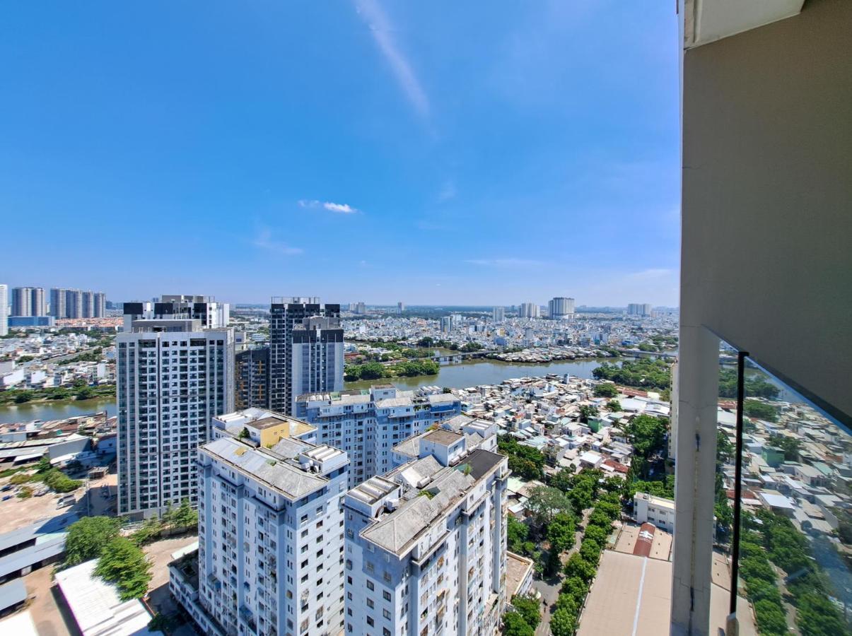 Gold View Saigon Riverside Apartment