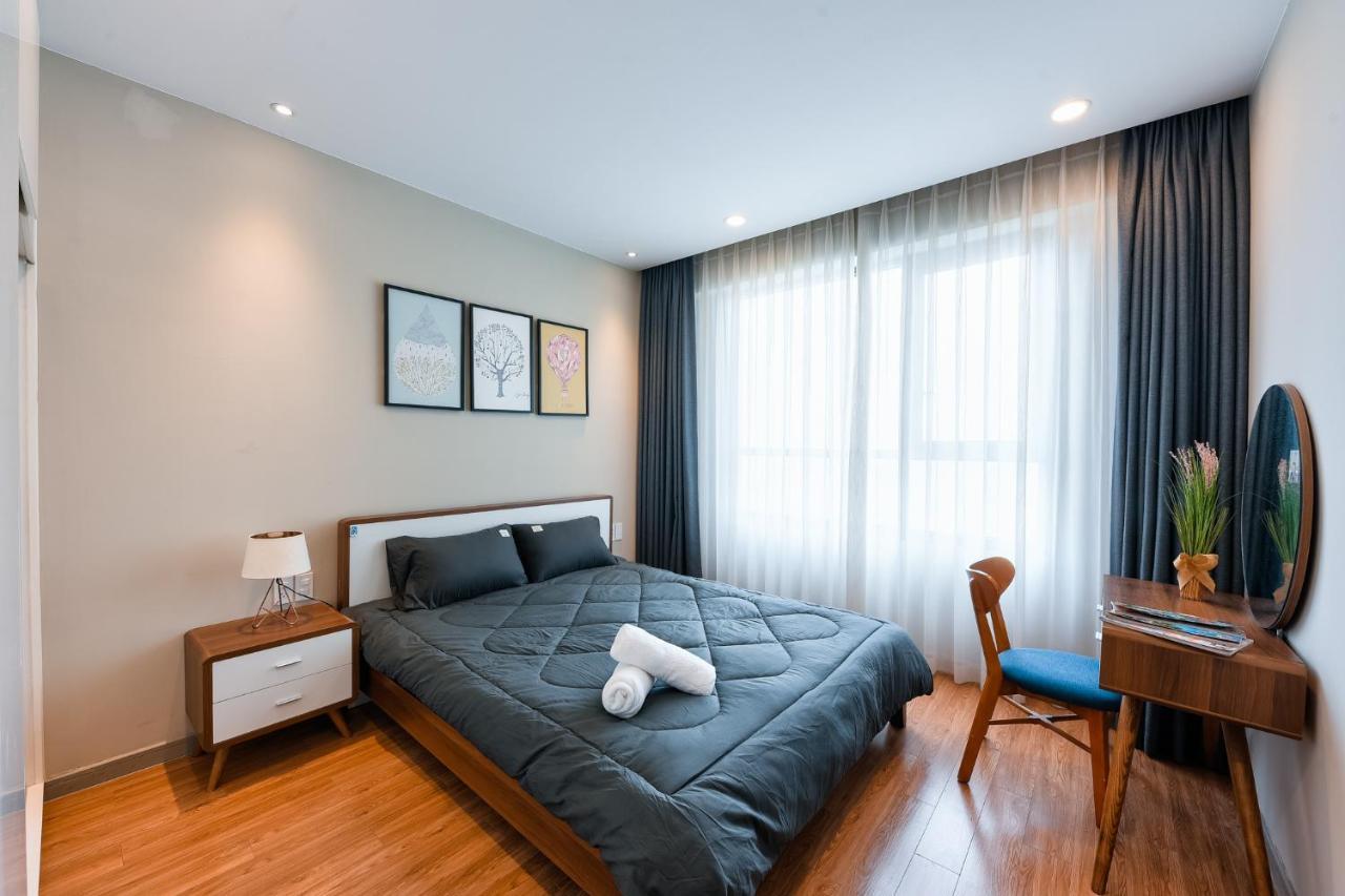Apartment Gold View Saigon Riverside