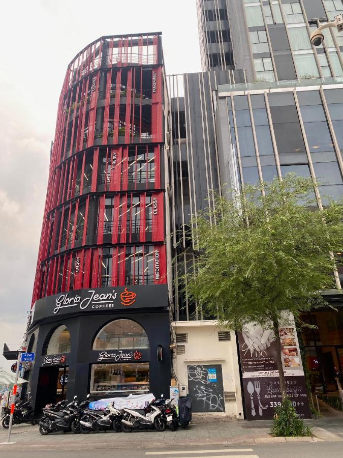 Apartment Le Bijou Chic In The Heart Of Saigon Charm With View *