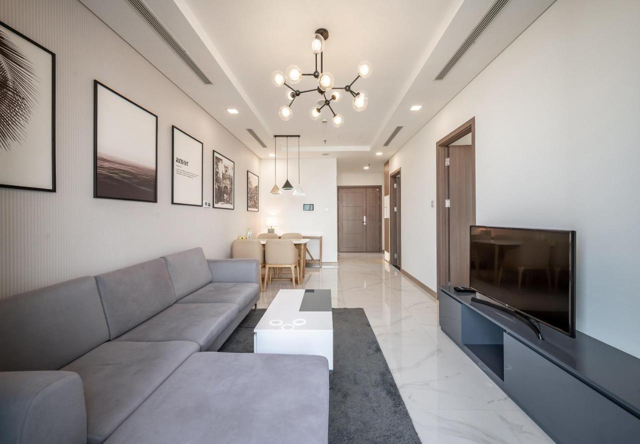 Apartment Royal Landmark 81 *