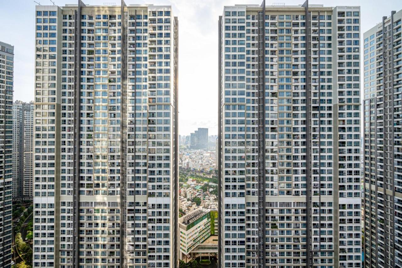 Royal Landmark 81 *
