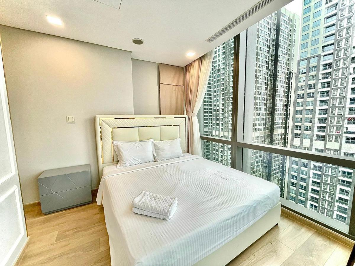 King House Saigon- Vinhome Park *