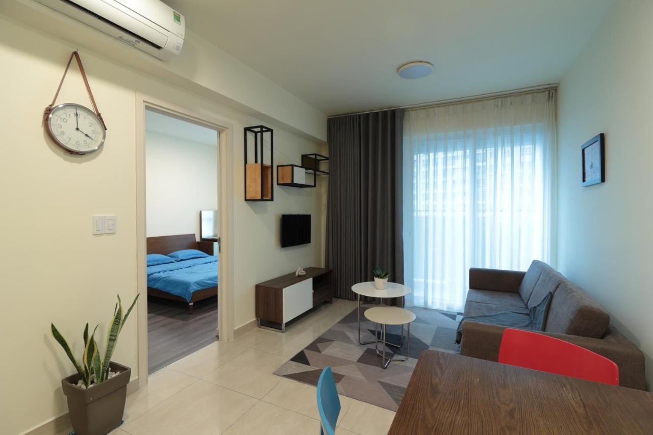 Deluxe With Balcony, Pool, Fitness And Yoga Apartment *