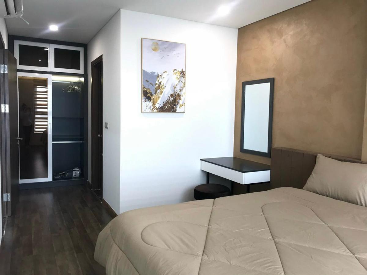 Apartment Qhome Dlux 2pn Ho Chi Minh City