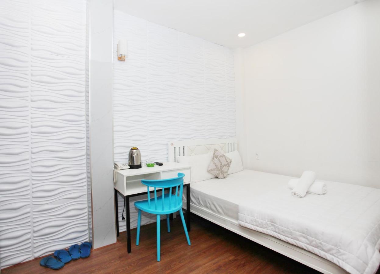 Capsule hotel Nguyen Thanh *