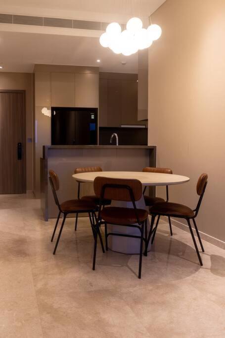 The Marq Luxury District 1 Hcmc 2masterbrs * Ho Chi Minh City