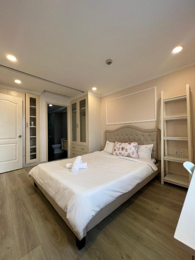 Sunrise Central By Dhome Apartment