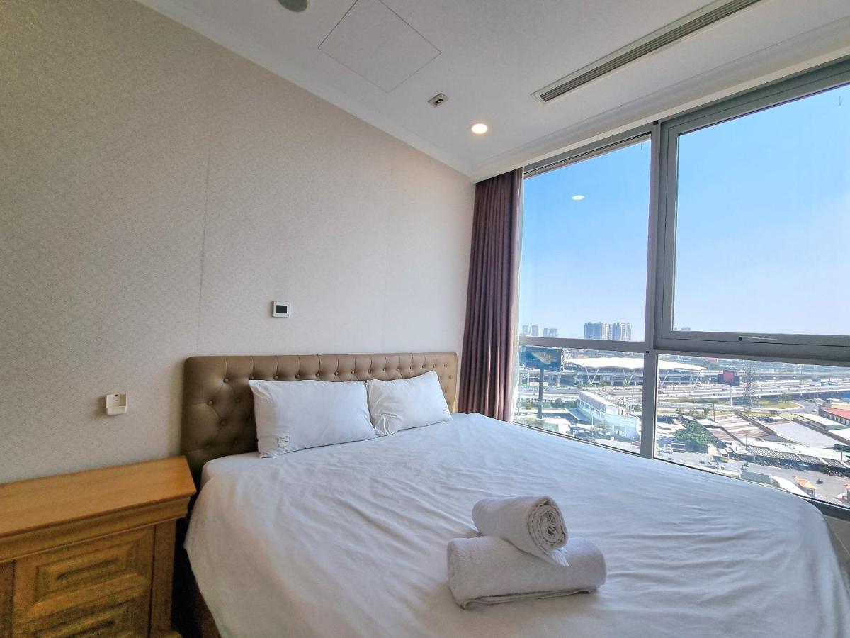 Apartment King House - Vinhomes Park *