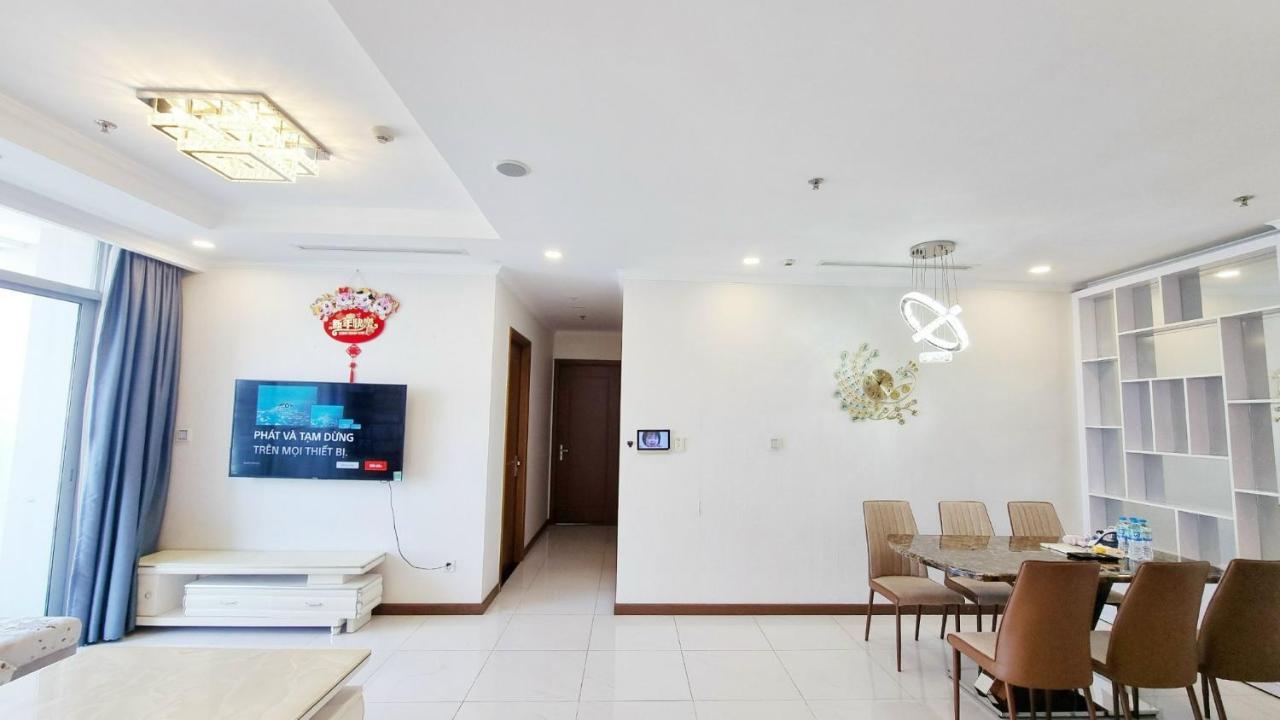 Apartment King House - Vinhomes Park *