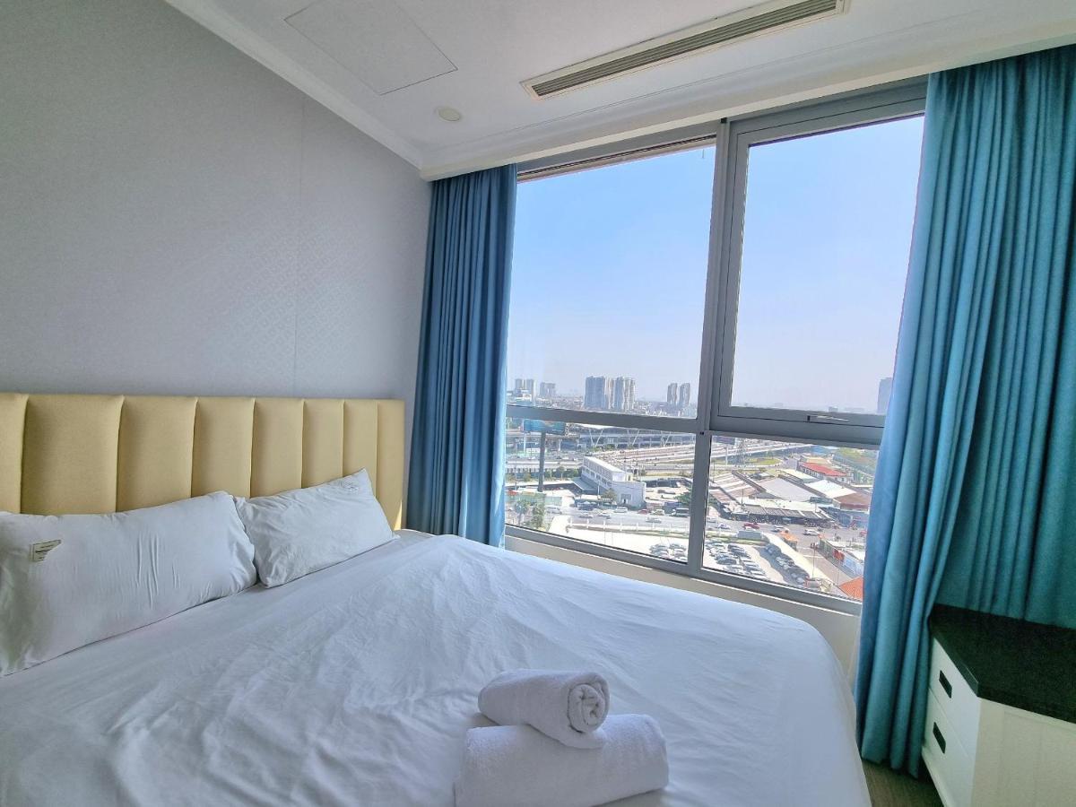 Apartment King House - Vinhomes Park *
