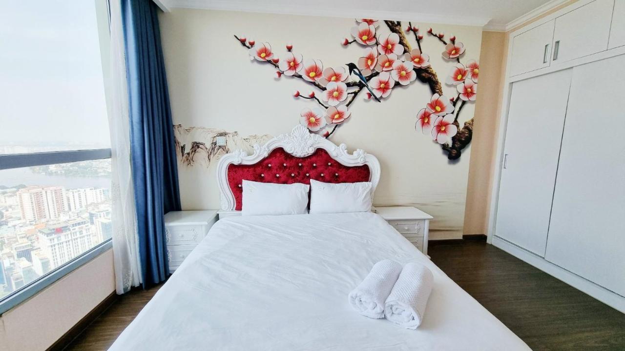 King House - Vinhomes Park Apartment *