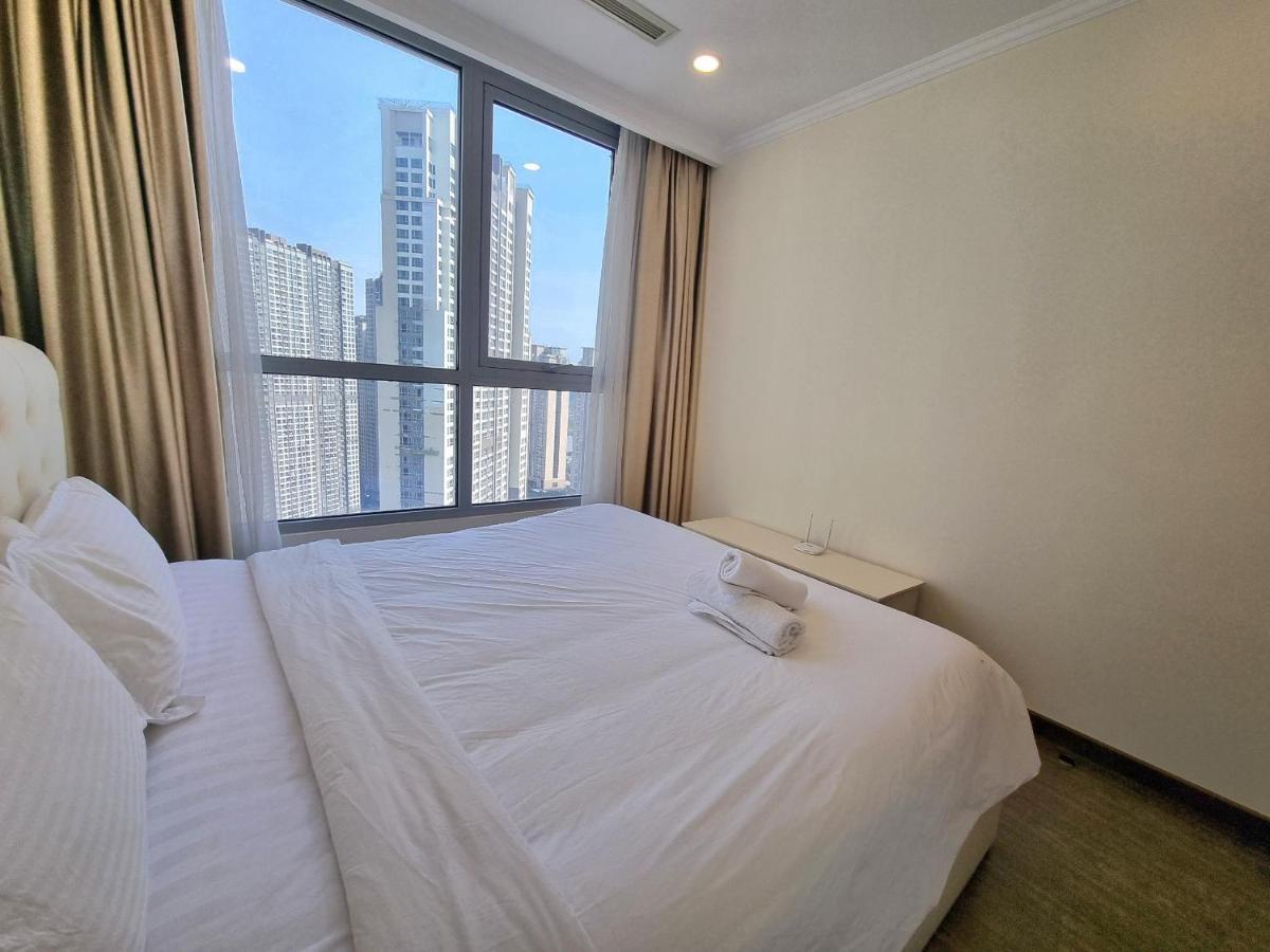 Queen House - Vinhomes Park Ho Chi Minh City