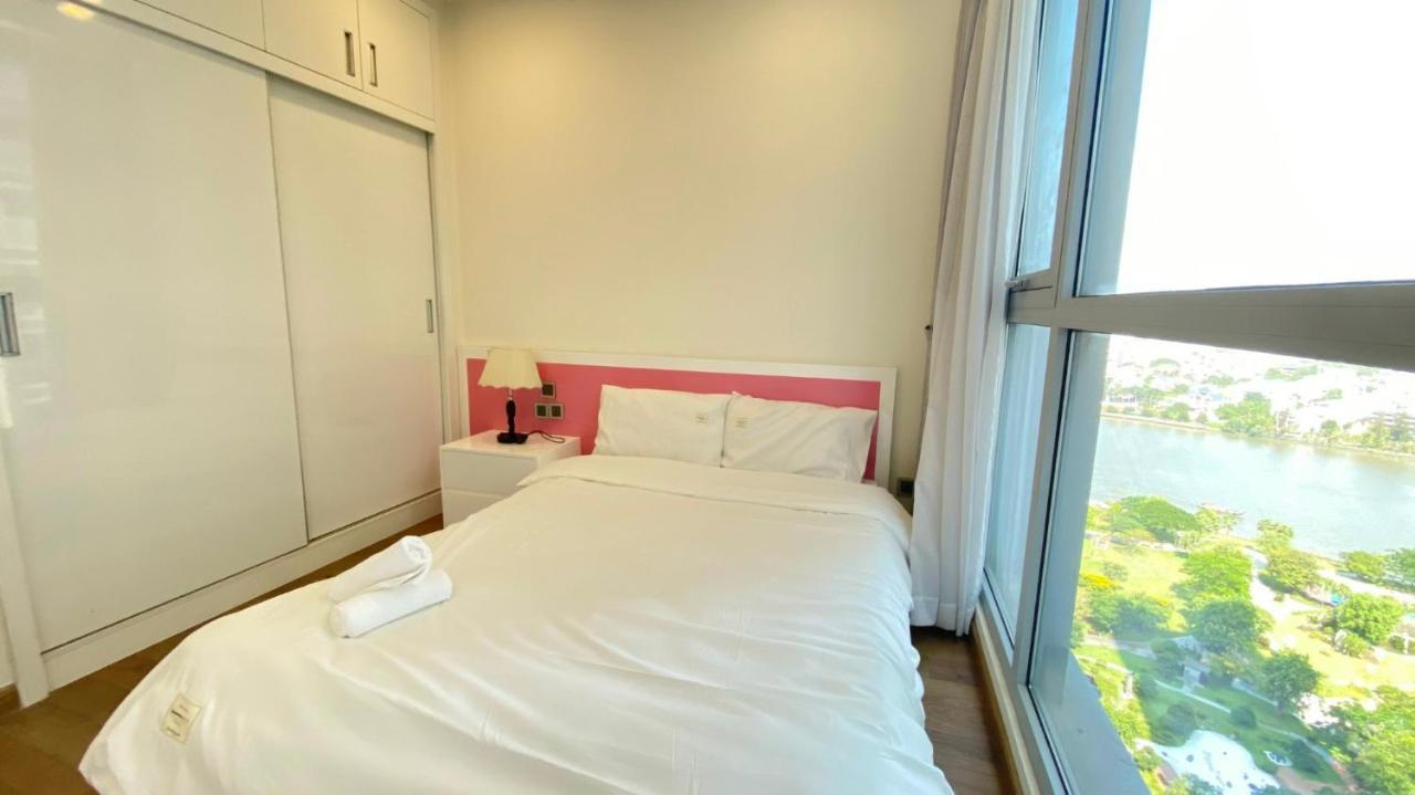 Queen House - Vinhomes Park Apartment Ho Chi Minh City