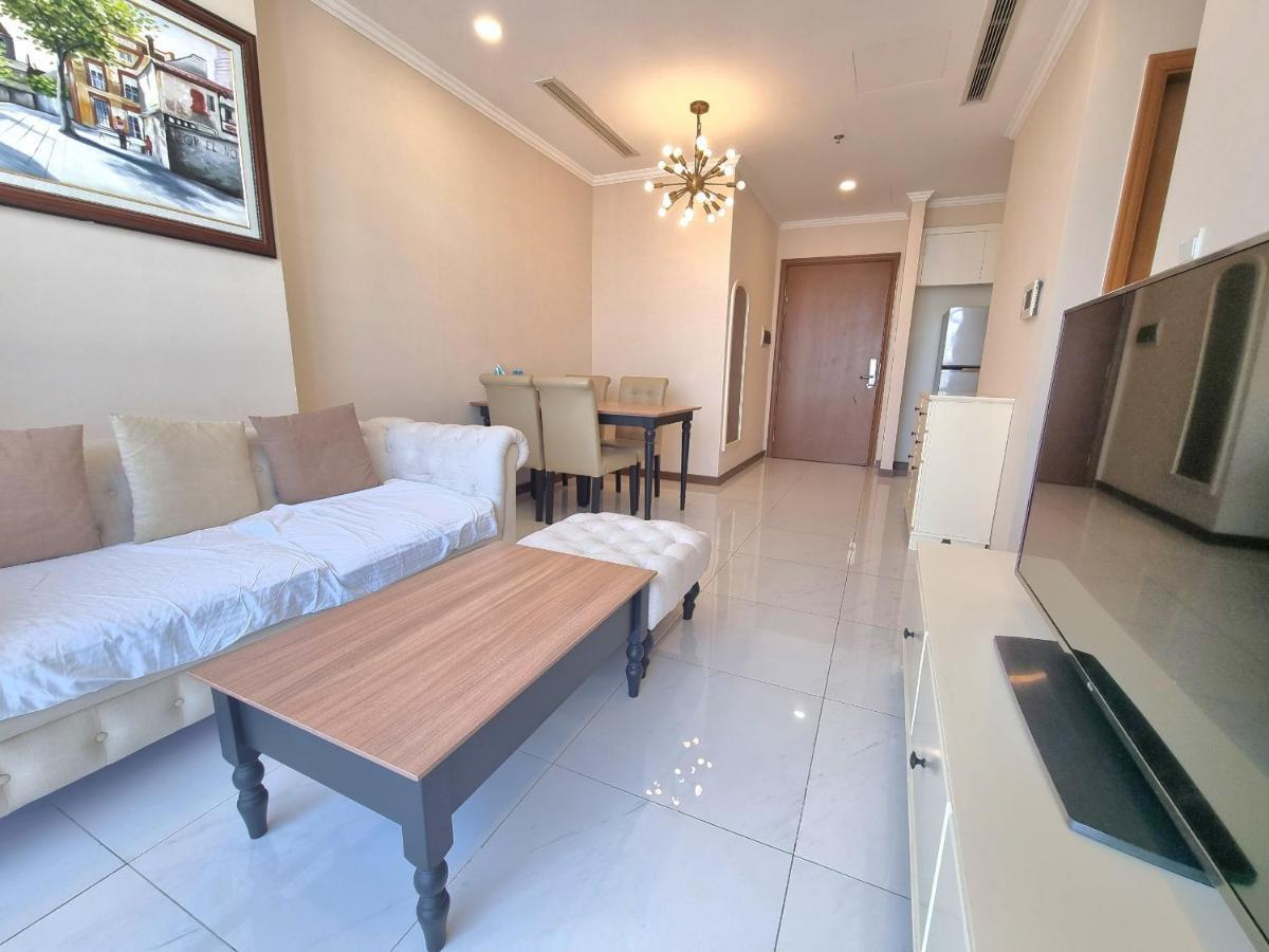 Queen House - Vinhomes Park * Ho Chi Minh City