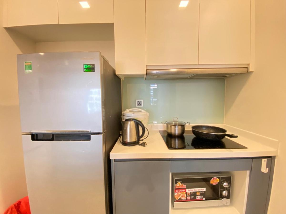 Apartment Queen House - Vinhomes Park *