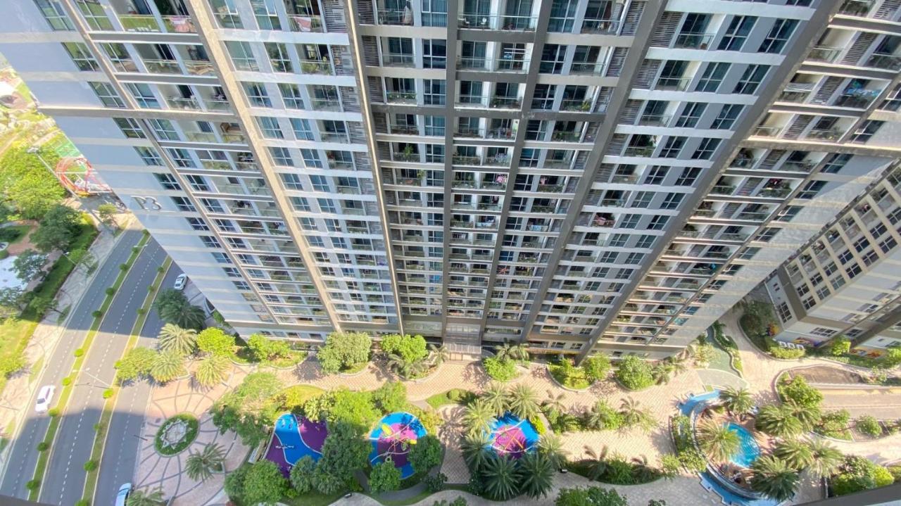 Apartment Queen House - Vinhomes Park *