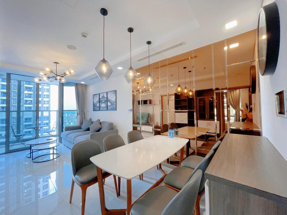 Queen House - Vinhomes Park *