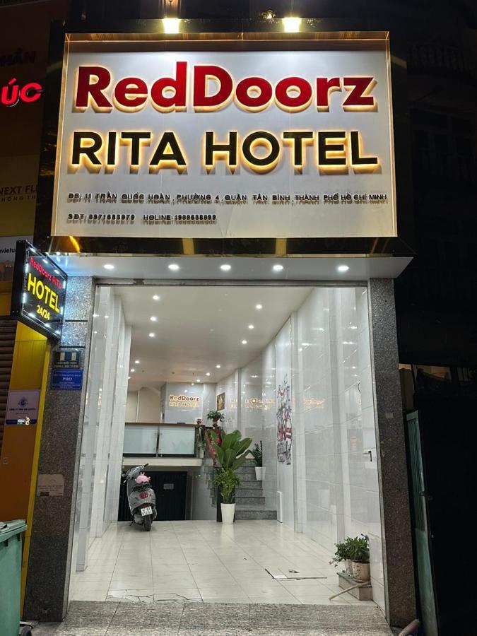 Rita - San Bay Tan Son Nhat- Airport,canh Benh Vien Tam Anh, San Quan Khu 7 Khách sạn TP. Hồ Chí Minh