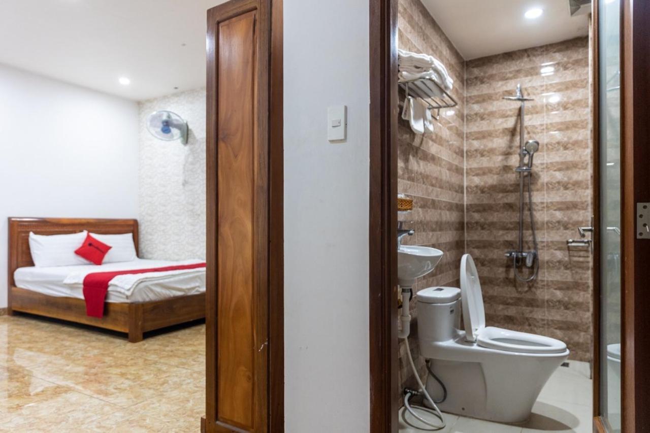 Rita - San Bay Tan Son Nhat- Airport,canh Benh Vien Tam Anh, San Quan Khu 7 3* TP. Hồ Chí Minh