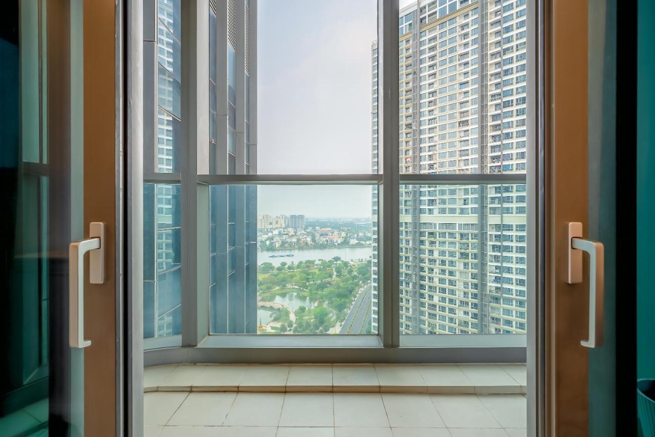 Skyline Tower Landmark 81 Apartment