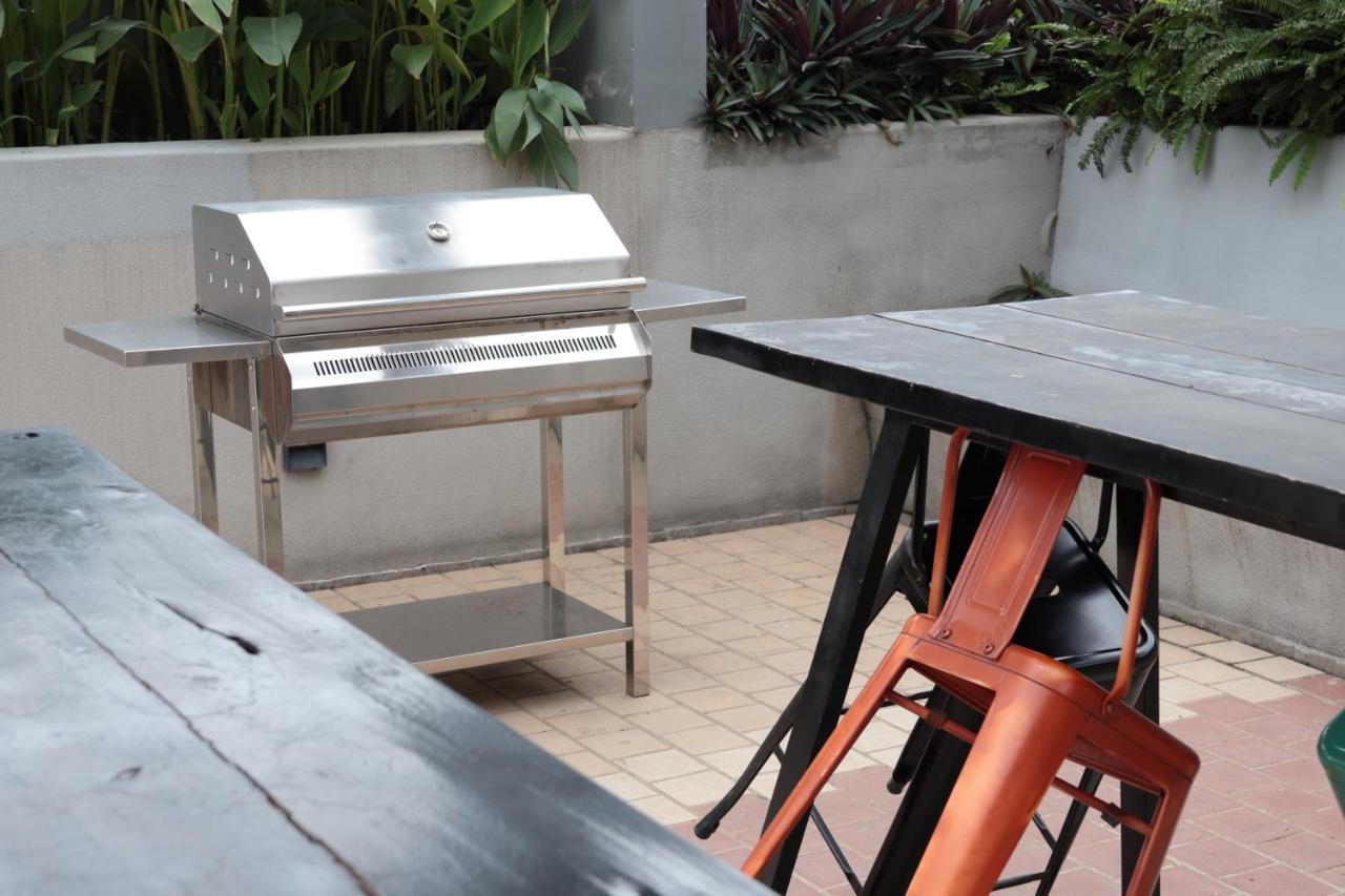 Apartment Deluxe With Balcony, Pool, Fitness And Yoga Ho Chi Minh City
