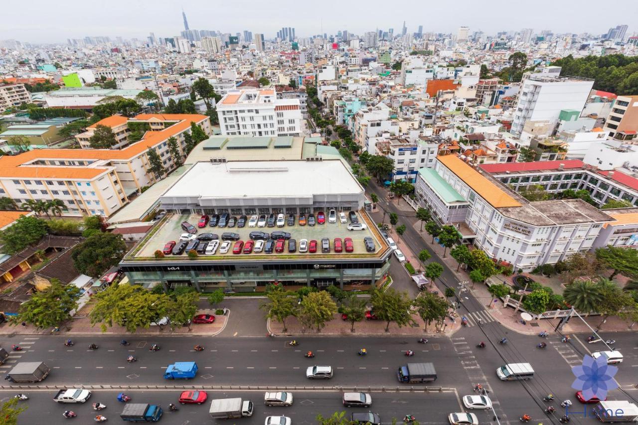 For Rent Near Airport. W/free Gym & Pool Ho Chi Minh City