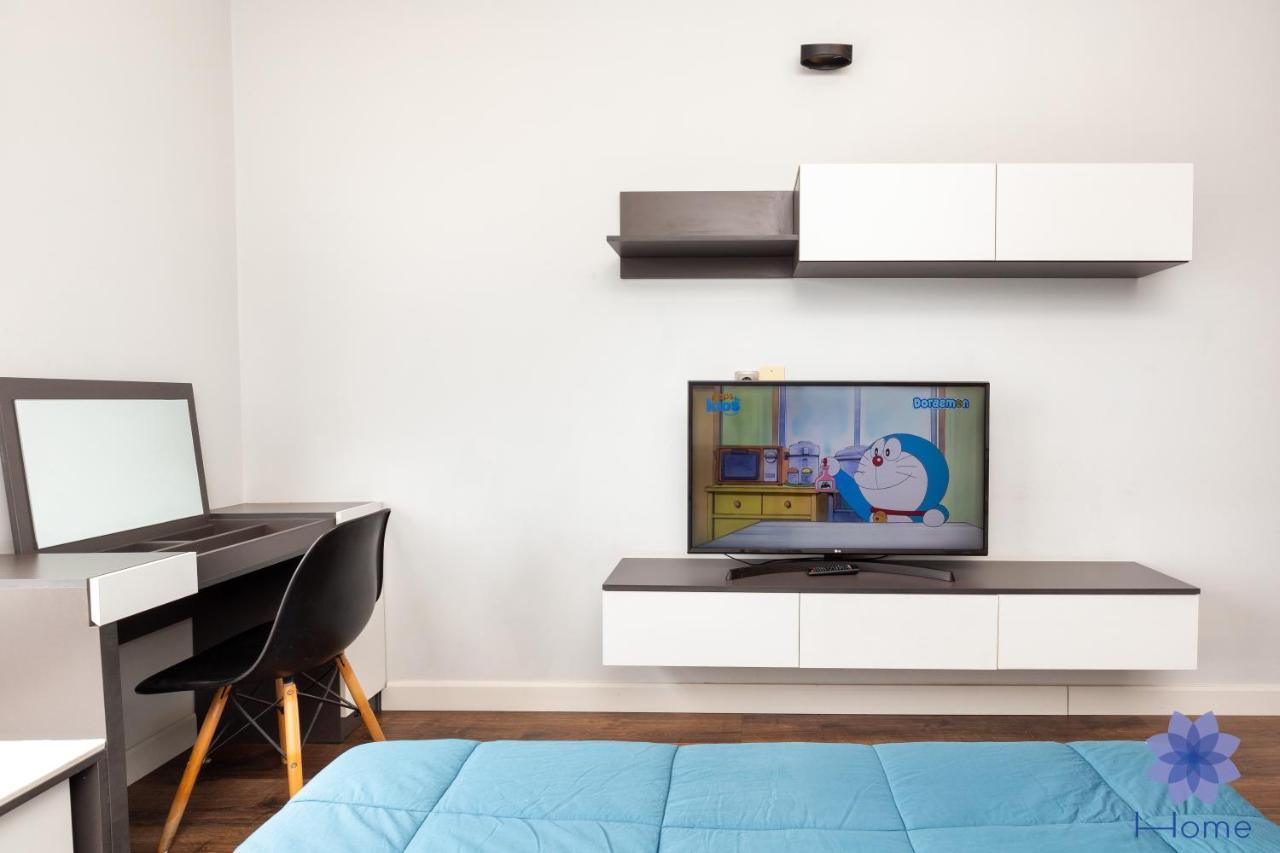 For Rent Near Airport. W/free Gym & Pool Ho Chi Minh City