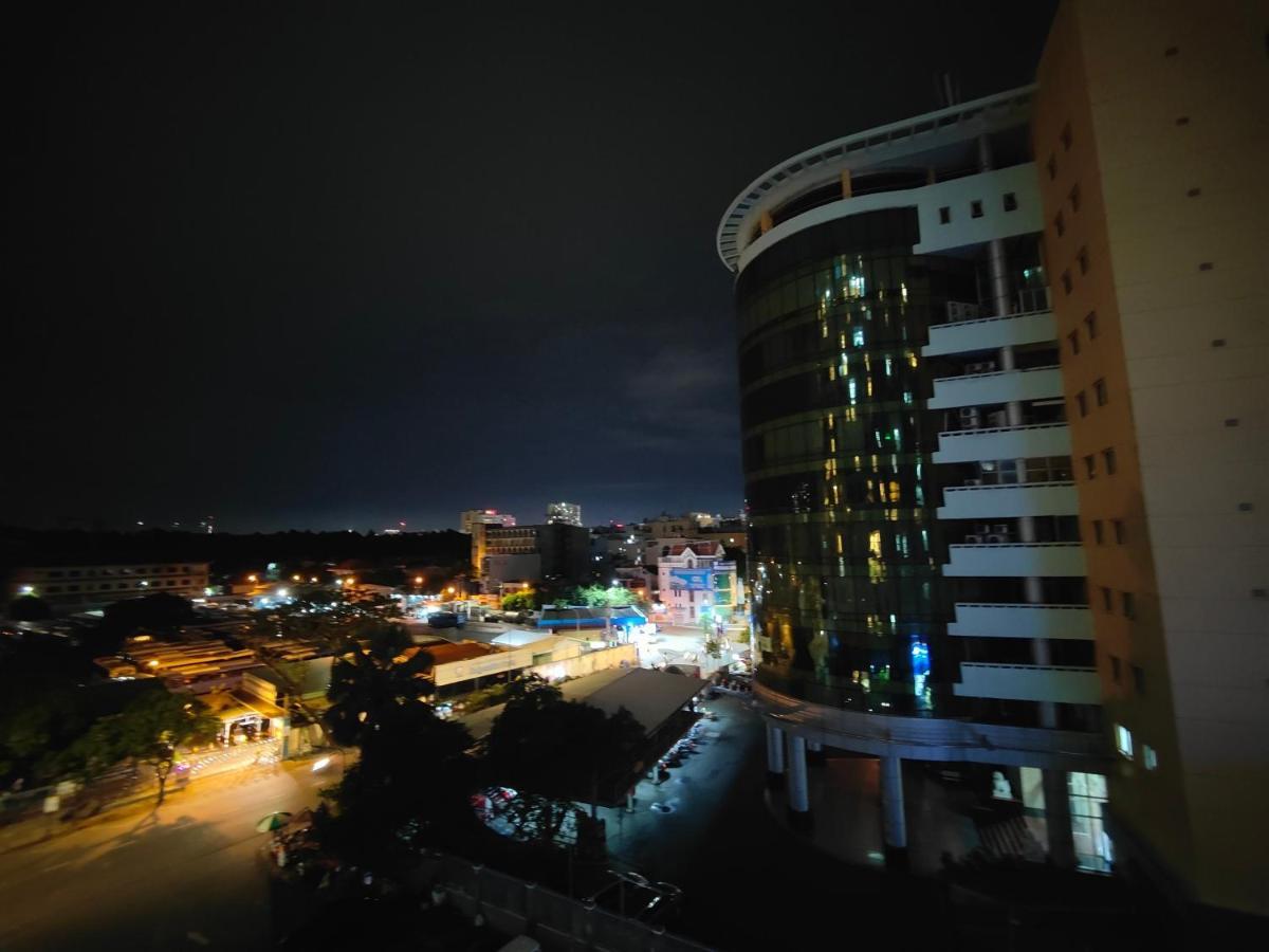 Pangsapuri Nguyen Sky Center *