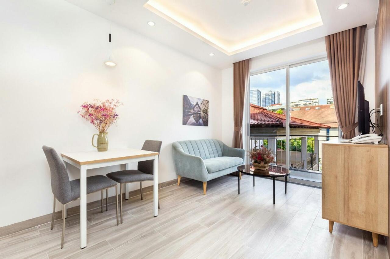 Saki Aparthotel