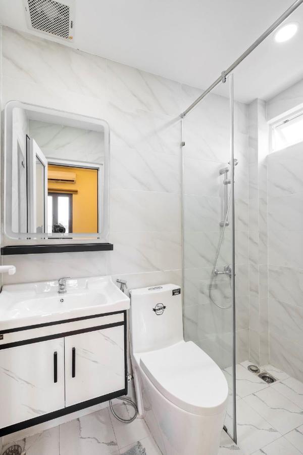 Apartment Le House - 1 Btw Airport And D1 Center, Fast Wifi And Check-in 24-7 *