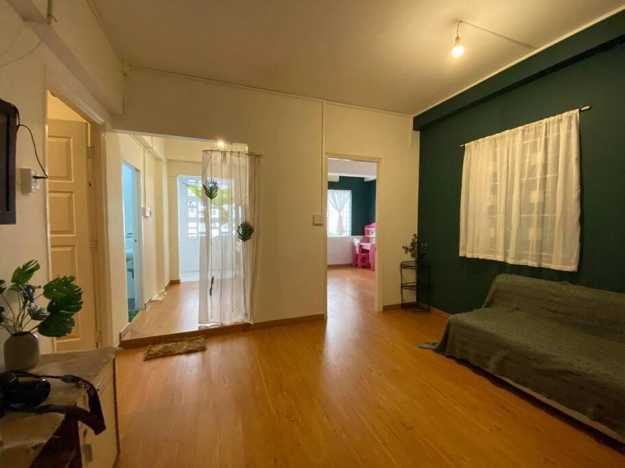 Cozy & Convenient With 2 Bedrooms Next To Dist 1 Apartment Ho Chi Minh City