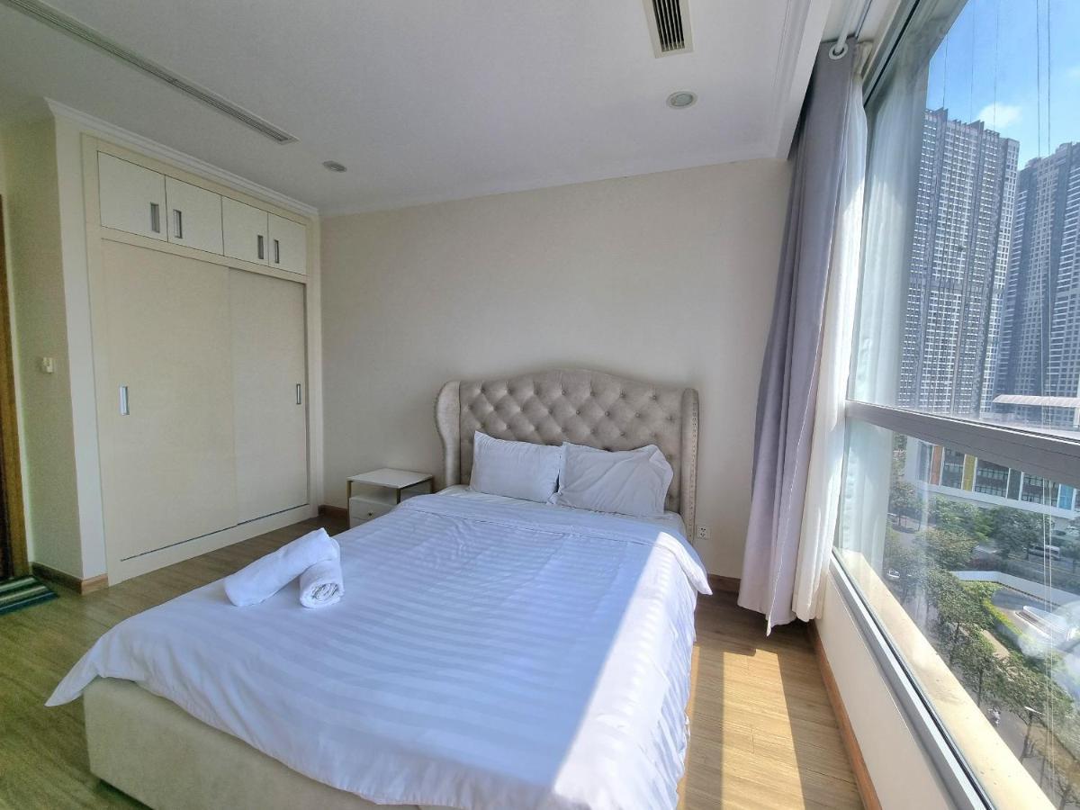 Cao House Saigon - Vinhomes Park Ho Chi Minh City