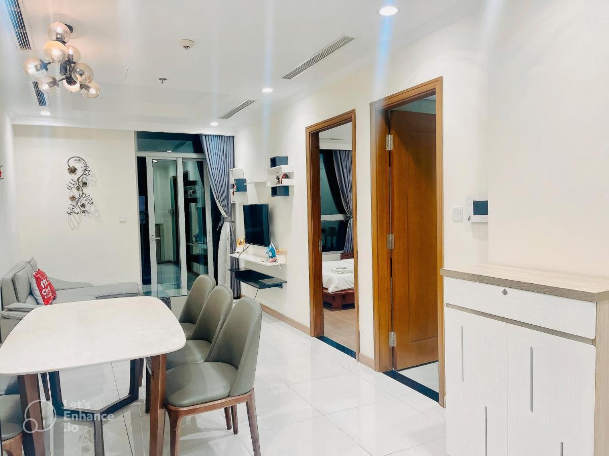 Apartment Kelly House At Vinhomes Park Ho Chi Minh City