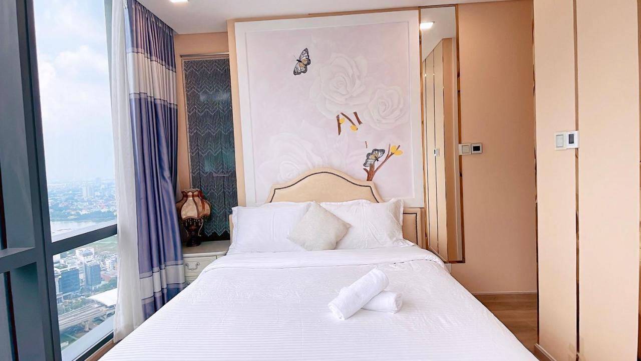 Cao House Saigon - Vinhomes Park Apartment *
