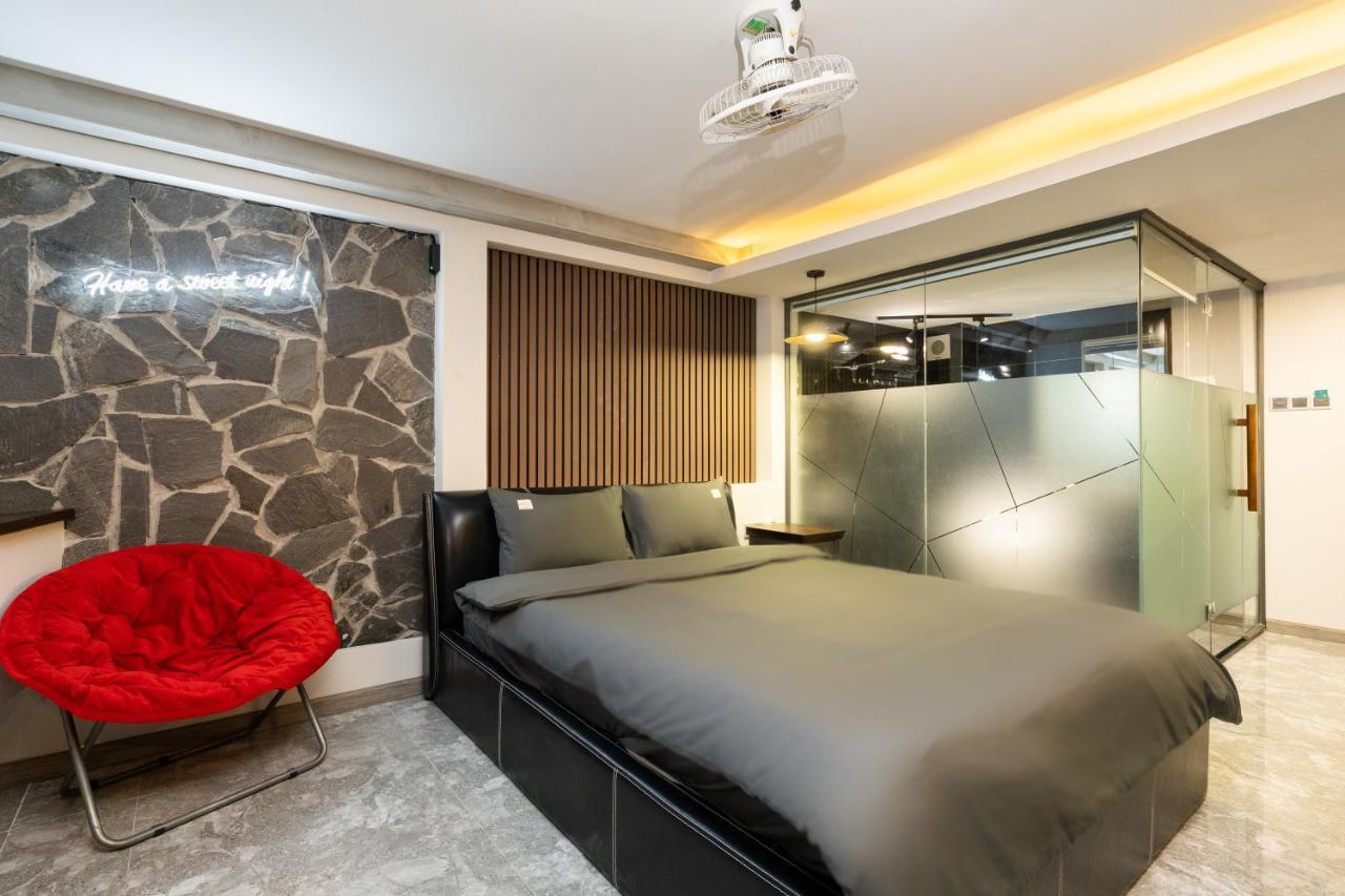 G9 Homestay - De Tham Homestay