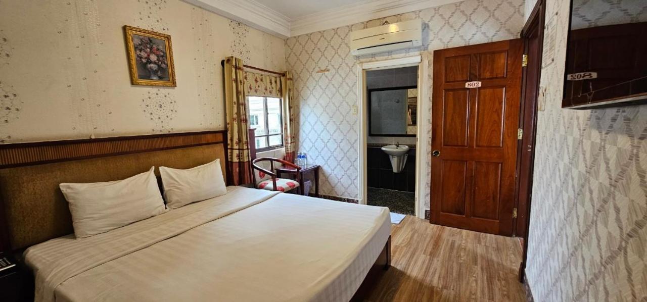 Hotel Cosmo 3*