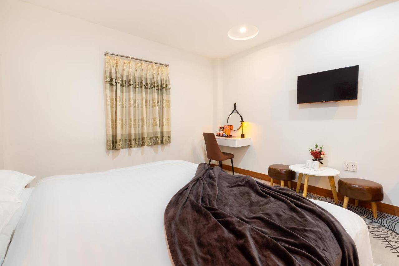 Hotel Labar Saigon 3*