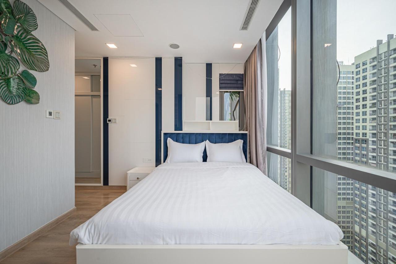 Luxe Living - Vinhomes Park Ho Chi Minh City