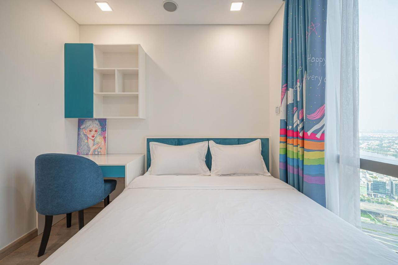 Luxe Living - Vinhomes Park Apartment Ho Chi Minh City