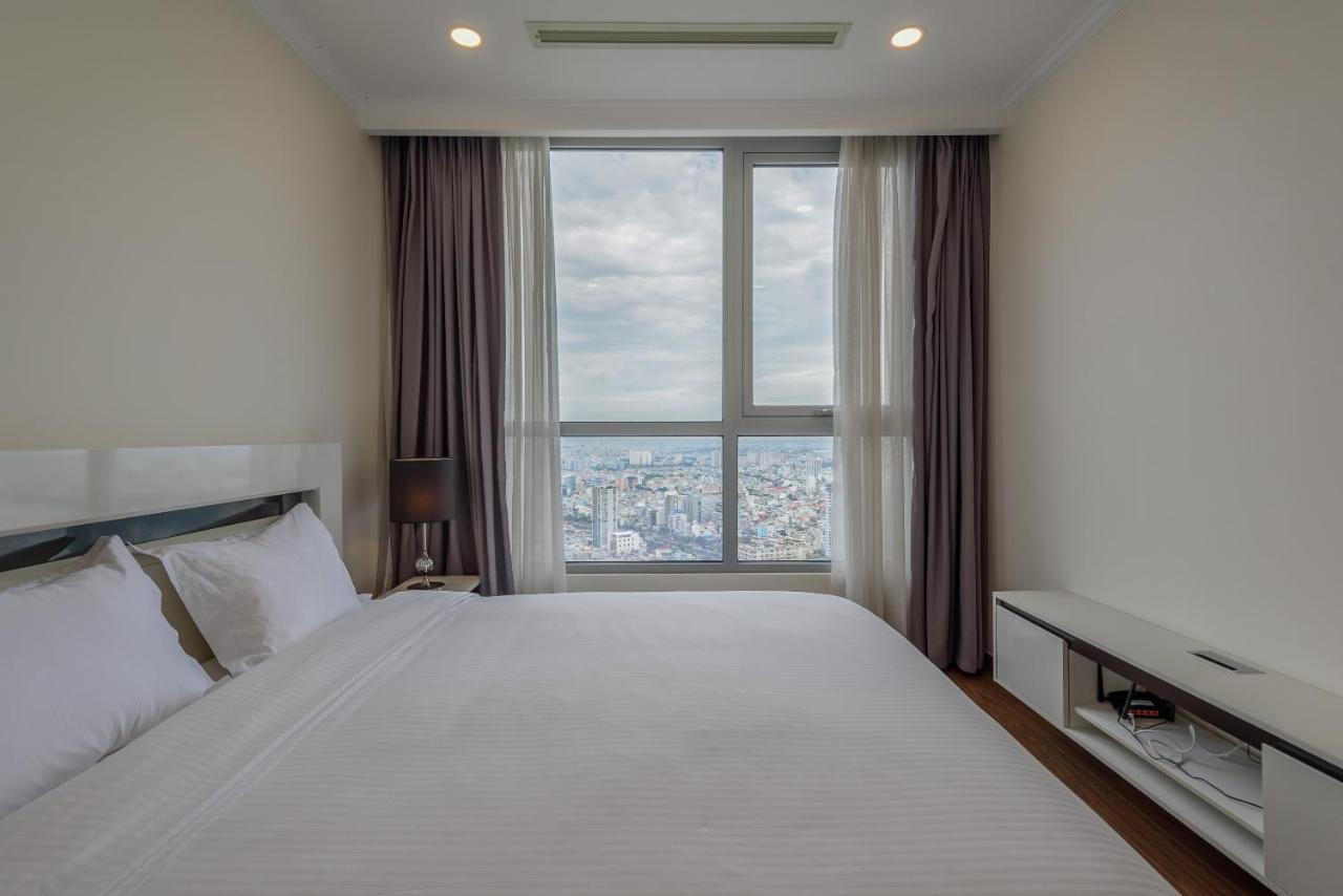 Apartment Luxe Living - Vinhomes Park *