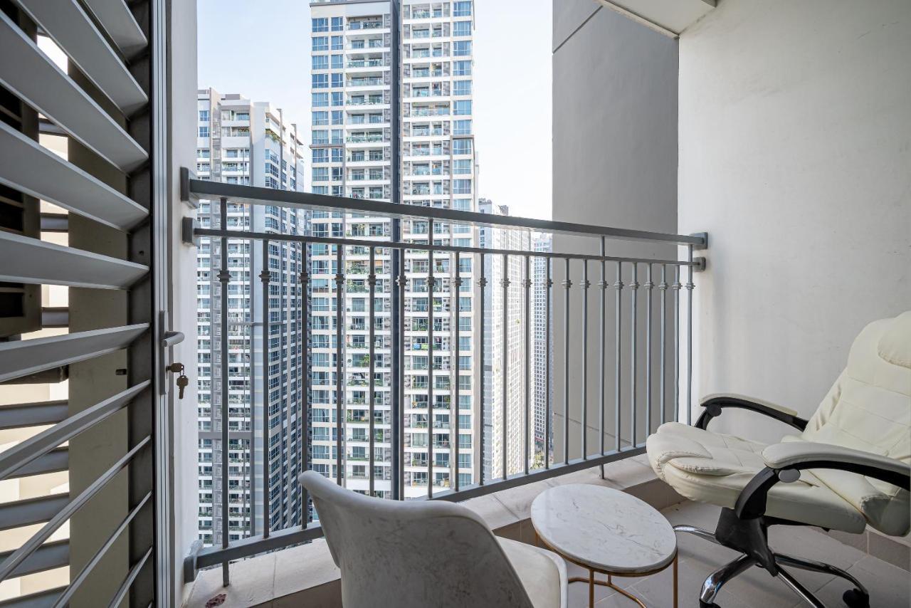 Luxe Living - Vinhomes Park Ho Chi Minh City