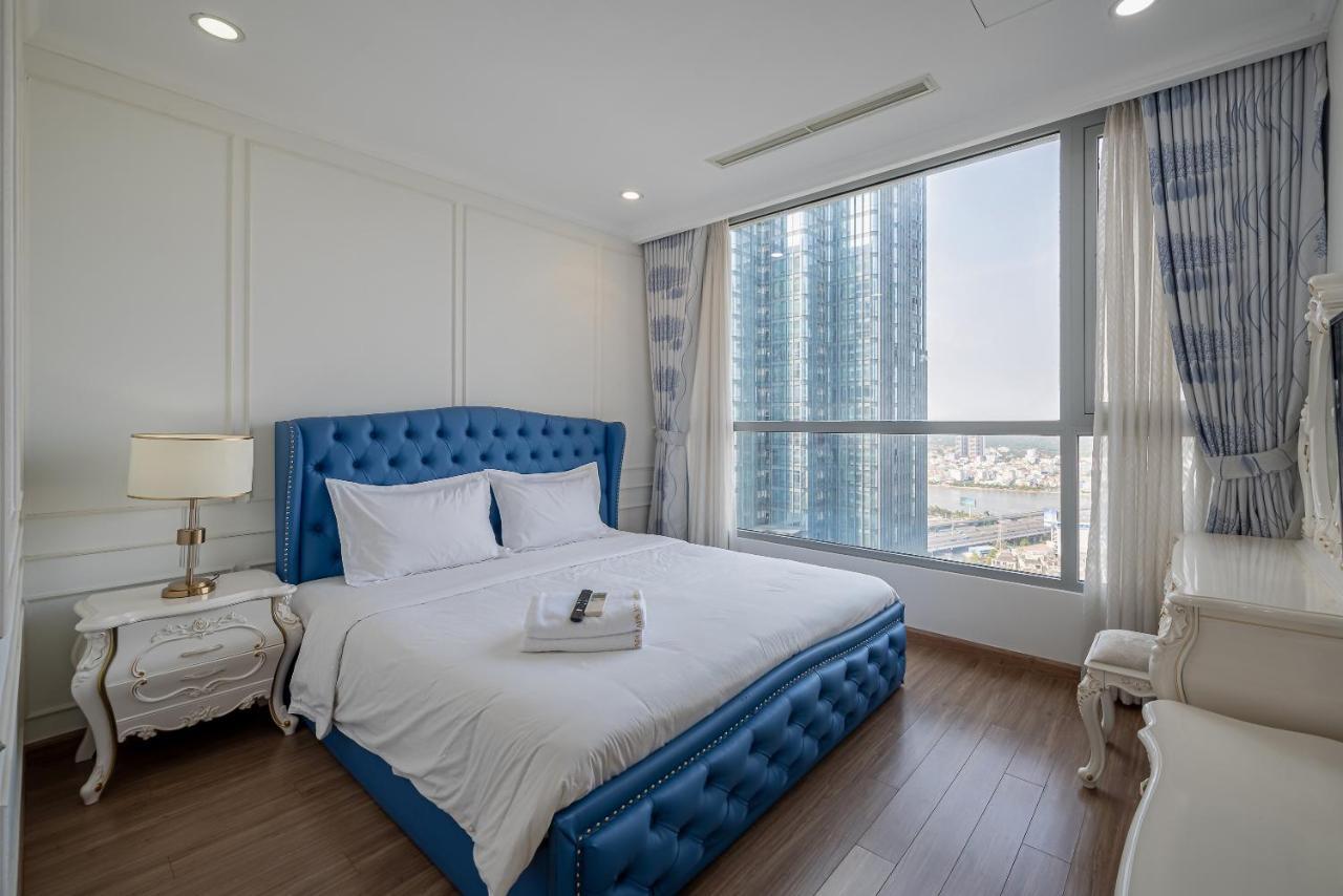 Luxe Living - Vinhomes Park *