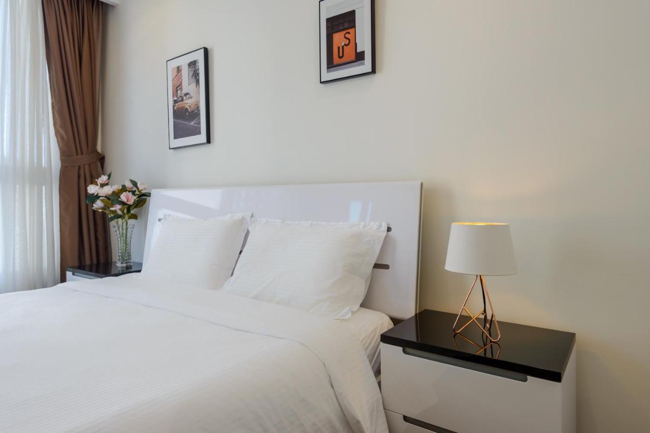 Luxe Living - Vinhomes Park *