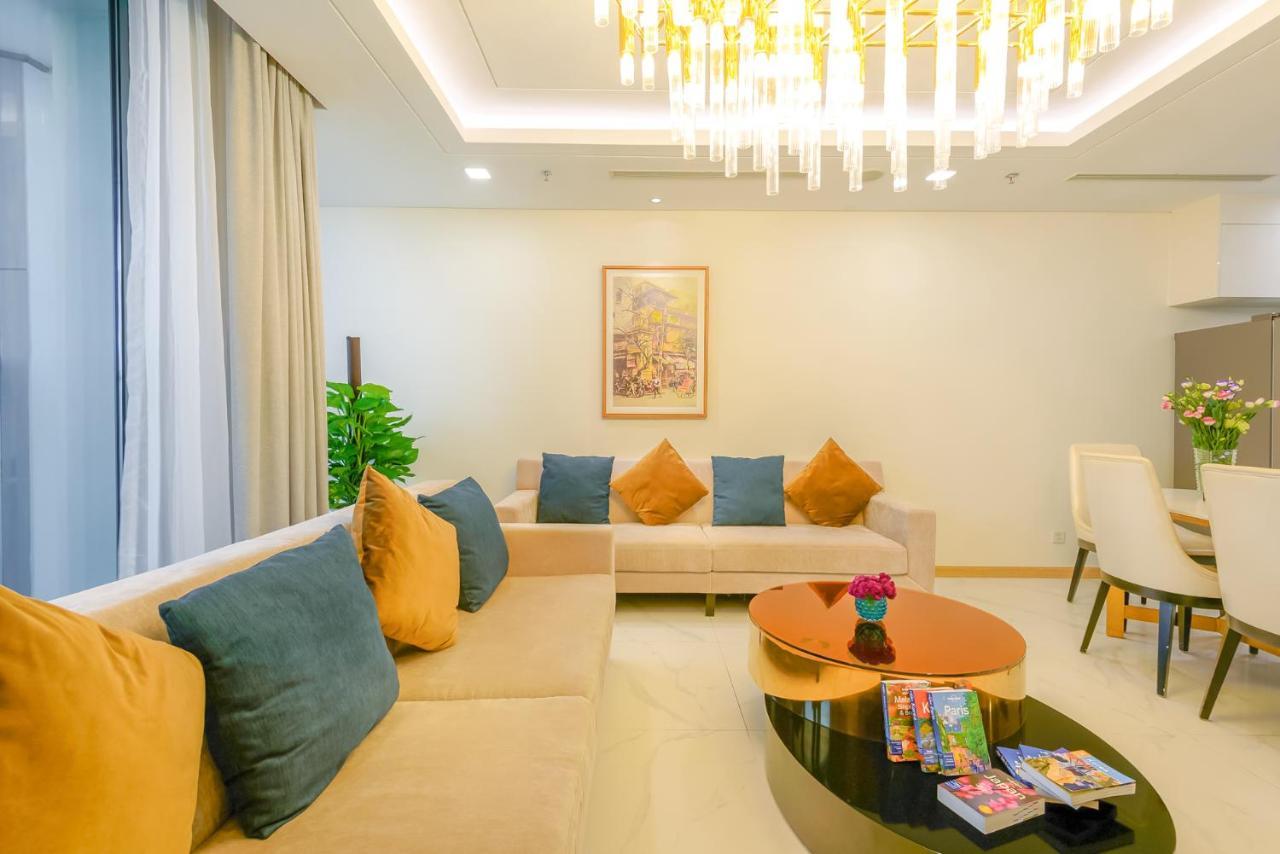 Skyline Tower Landmark 81 Apartment
