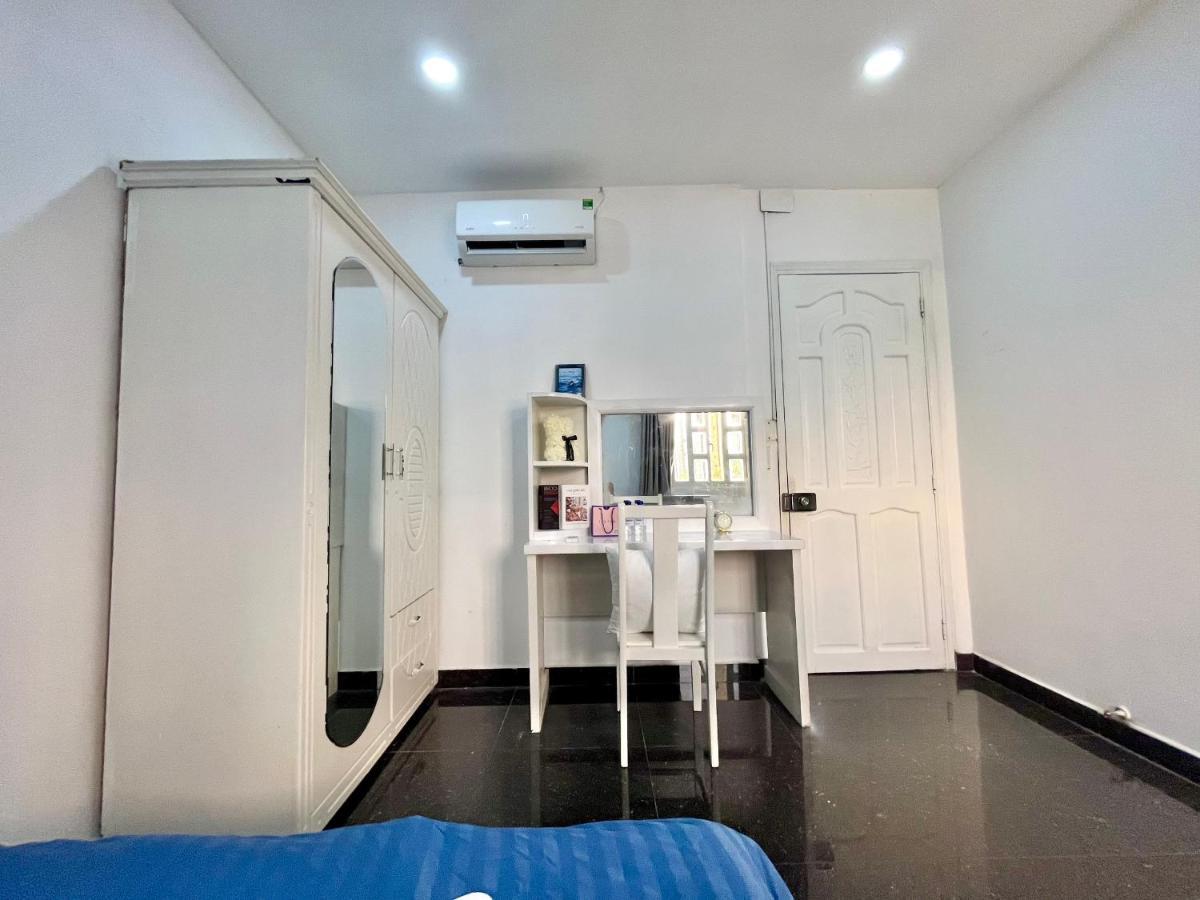 Jinjoo - Phong Rieng Studio Quan 1 *