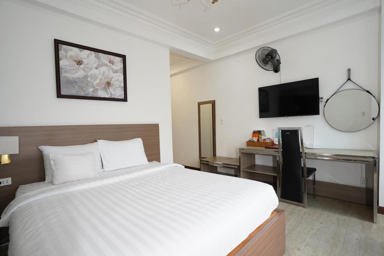 A25 - 14 Pho Duc Chinh Hotel