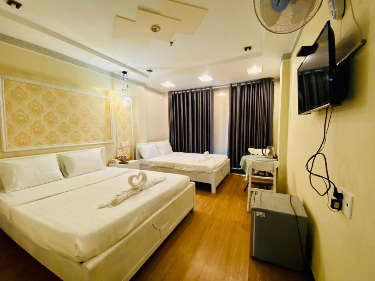 Jewel * Ho Chi Minh City